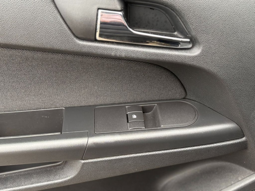 Used Vauxhall Astra 2010 for sale - 77133581: Photo 29