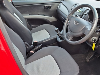 Used Hyundai i10 2010 for sale - 77227521: Photo