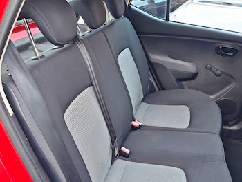 Used Hyundai i10 2010 for sale - 77227521: Photo