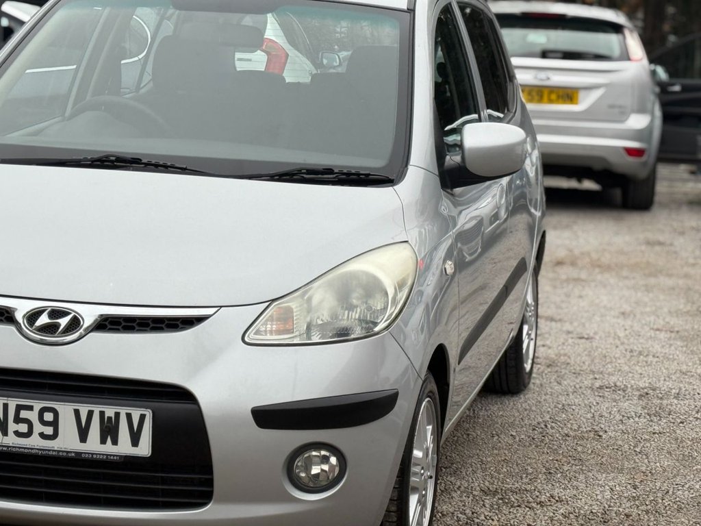 Used Hyundai i10 2009 for sale - 76356528: Photo 14