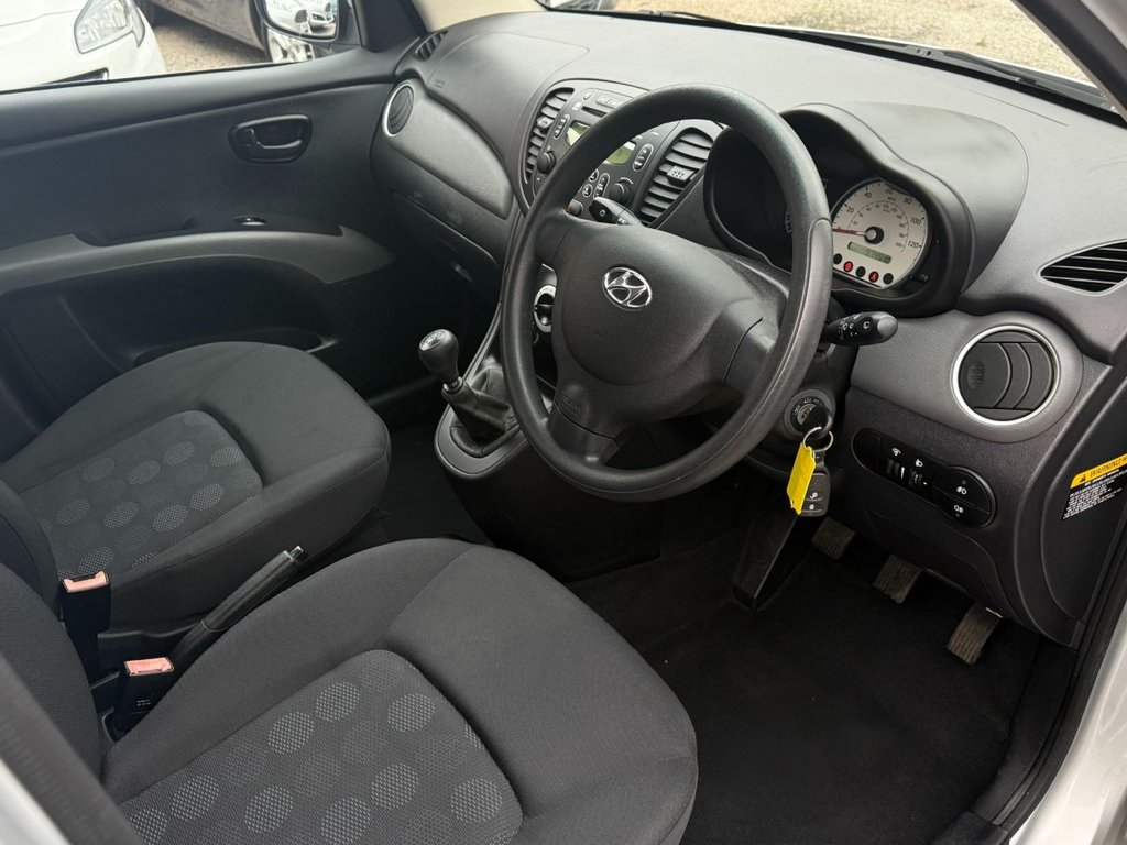 Used Hyundai i10 2009 for sale - 76356528: Photo 15