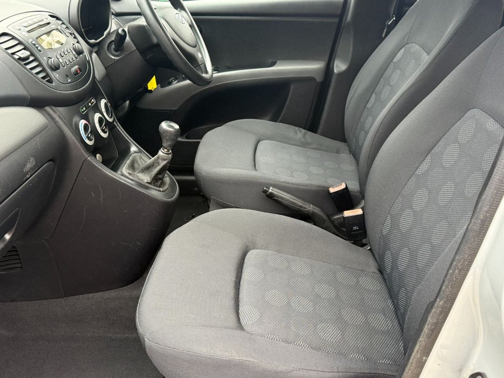Used Hyundai i10 2009 for sale - 76356528: Photo 17