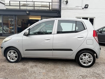 Used Hyundai i10 2009 for sale - 76356528: Photo
