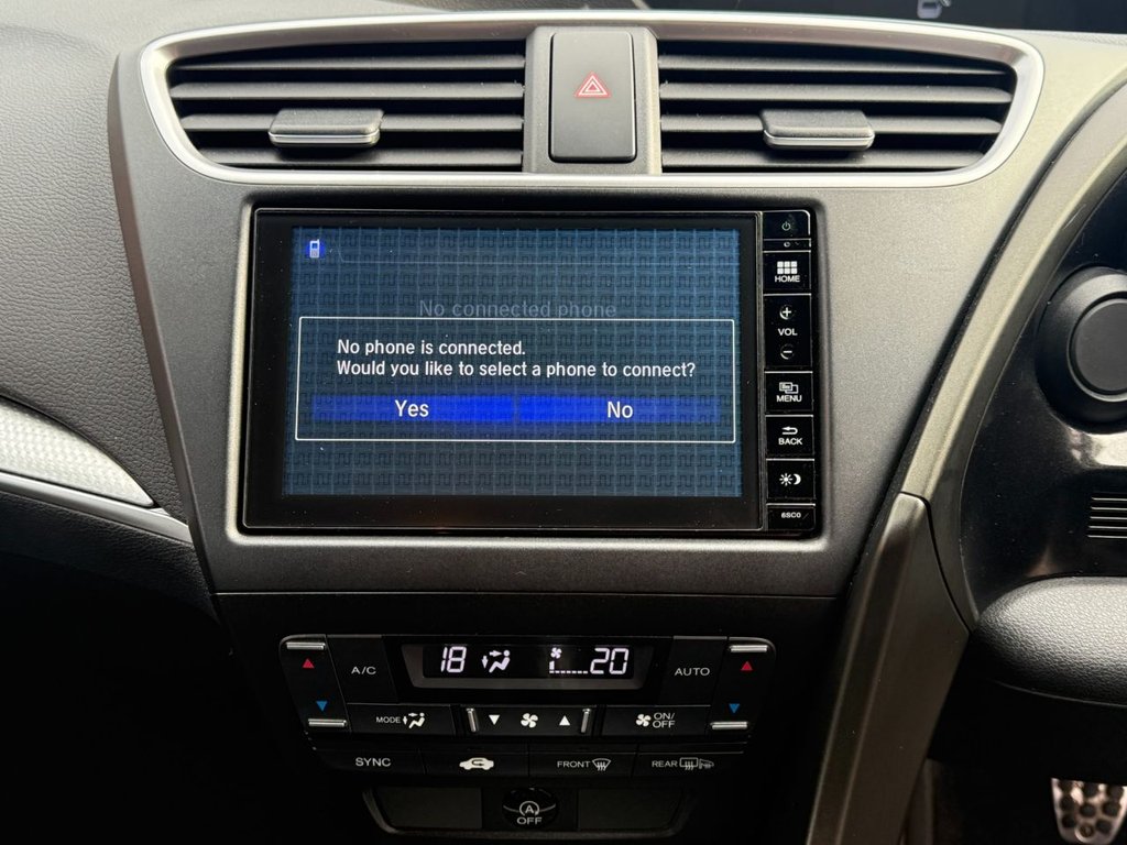 Used Honda Civic 2016 for sale - 76487060: Photo 32