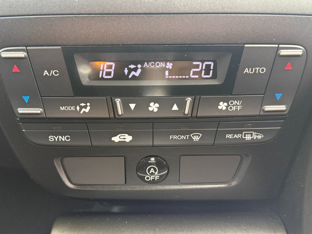 Used Honda Civic 2016 for sale - 76487060: Photo 35