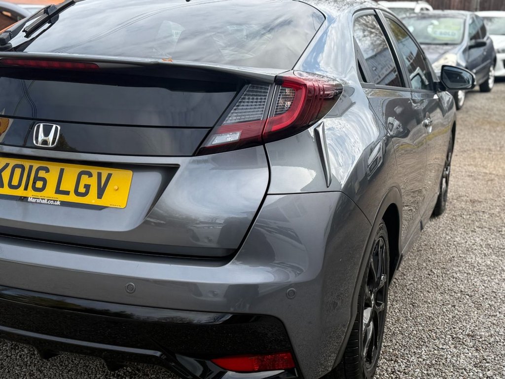 Used Honda Civic 2016 for sale - 76487060: Photo 8