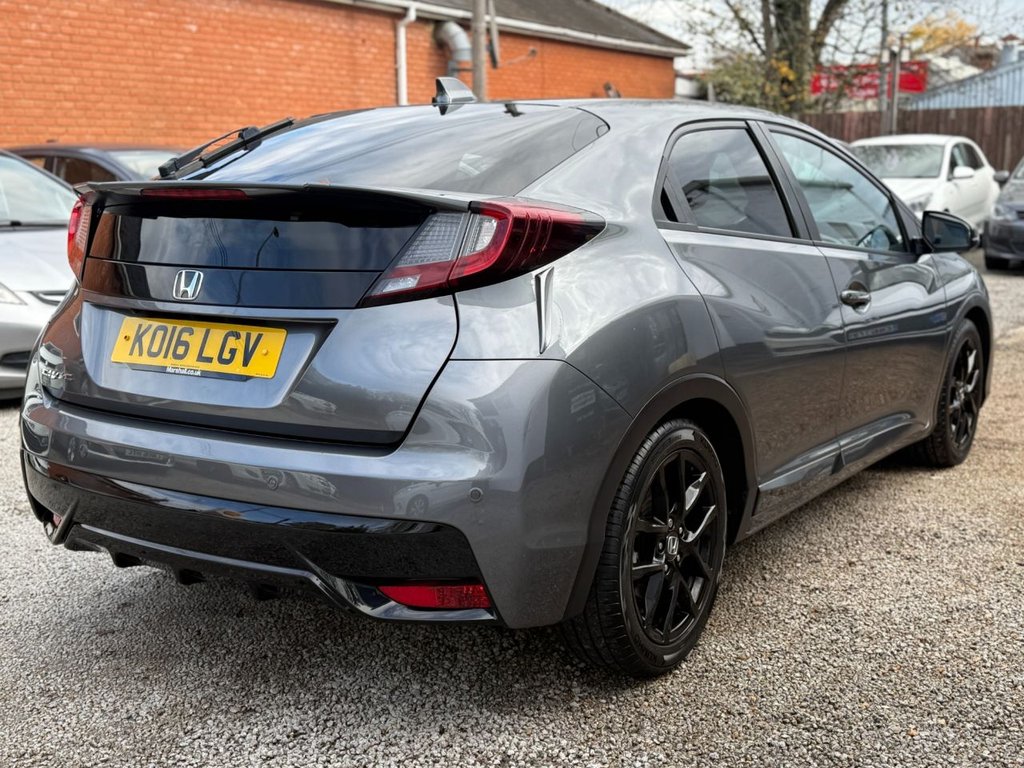 Used Honda Civic 2016 for sale - 76487060: Photo 9