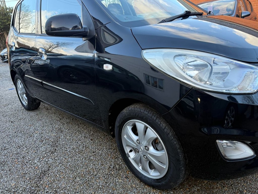 Used Hyundai i10 2011 for sale - 76900695: Photo 11