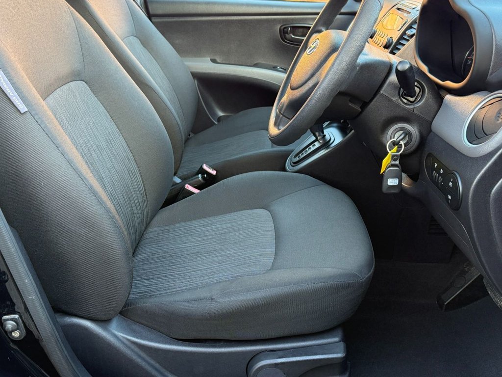 Used Hyundai i10 2011 for sale - 76900695: Photo 16