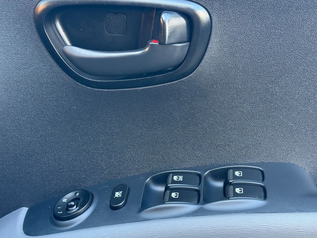 Used Hyundai i10 2011 for sale - 76900695: Photo 24