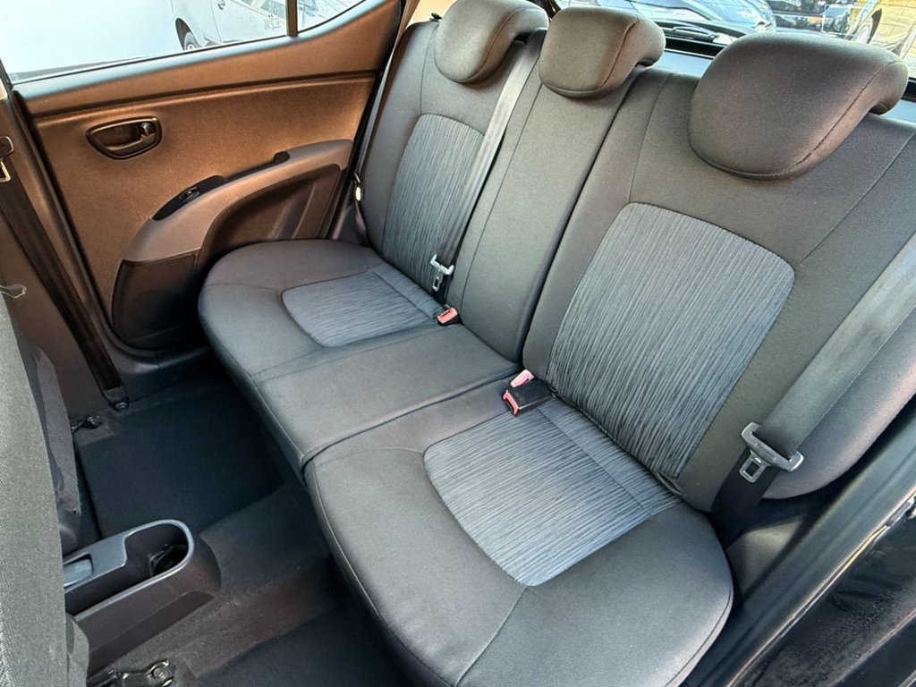 Used Hyundai i10 2011 for sale - 76900695: Photo 25