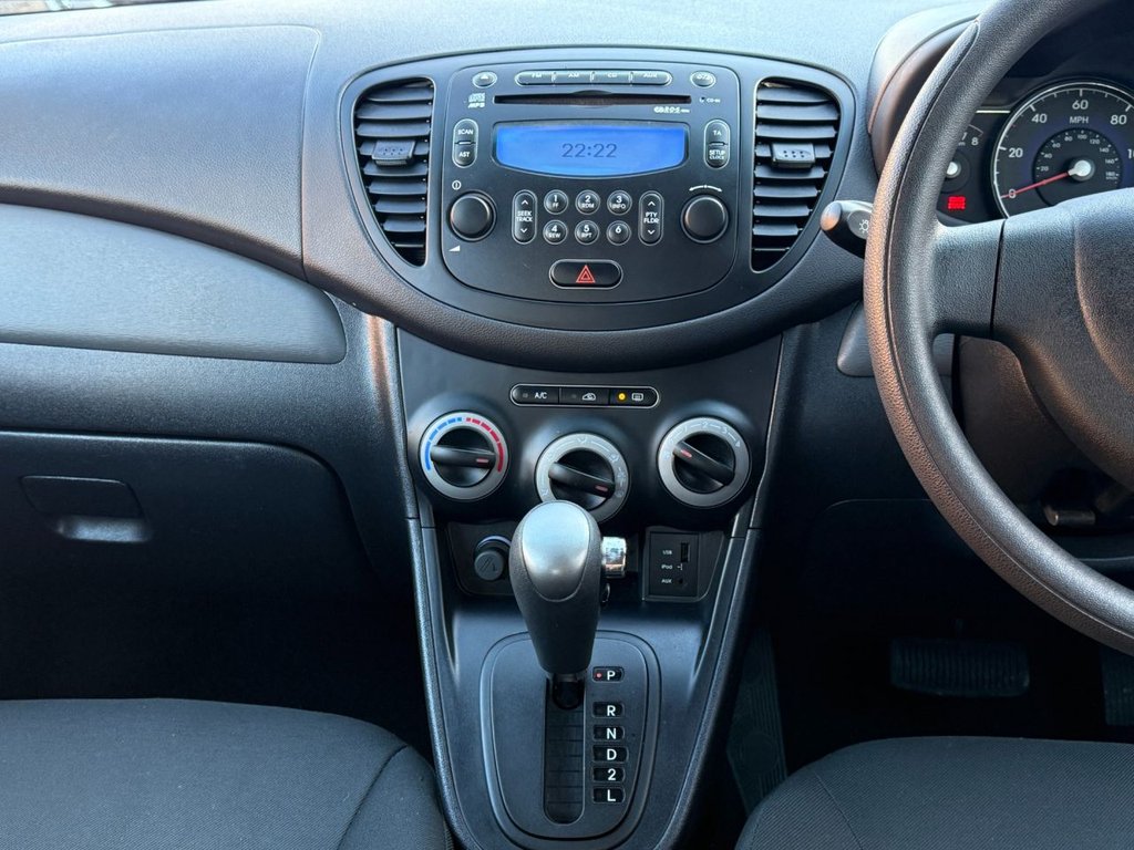 Used Hyundai i10 2011 for sale - 76900695: Photo 28