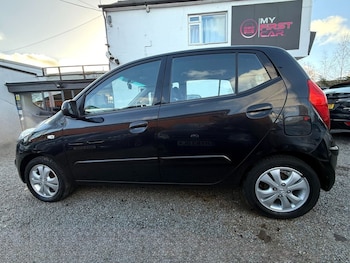 Used Hyundai i10 2011 for sale - 76900695: Photo