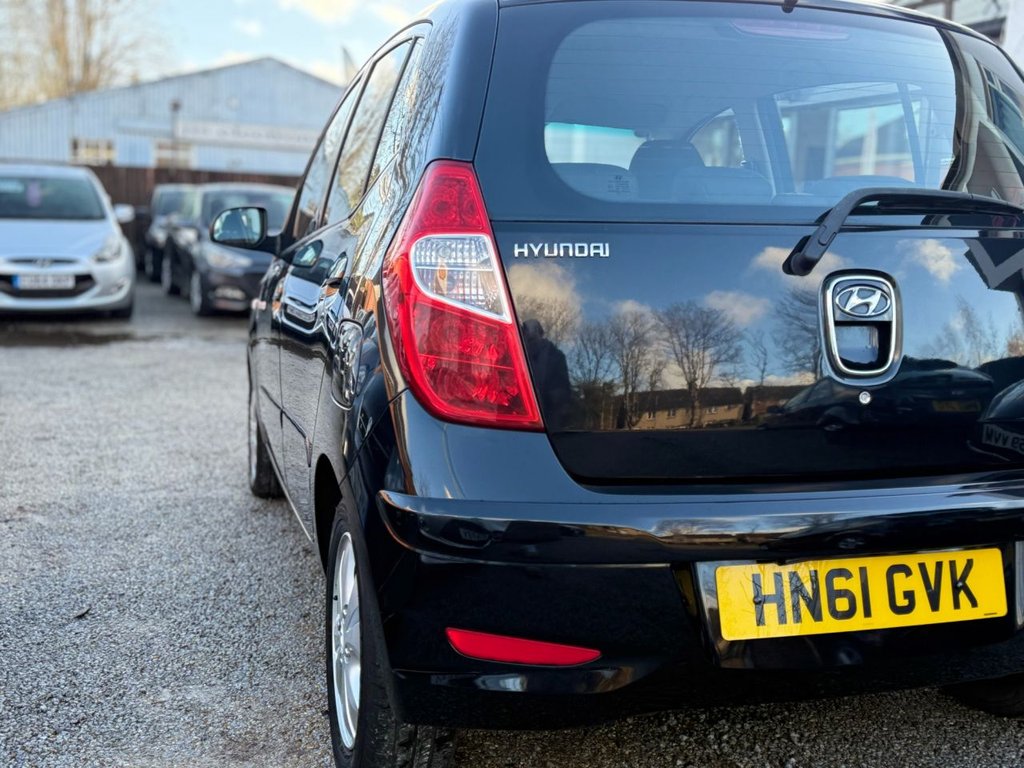 Used Hyundai i10 2011 for sale - 76900695: Photo 6