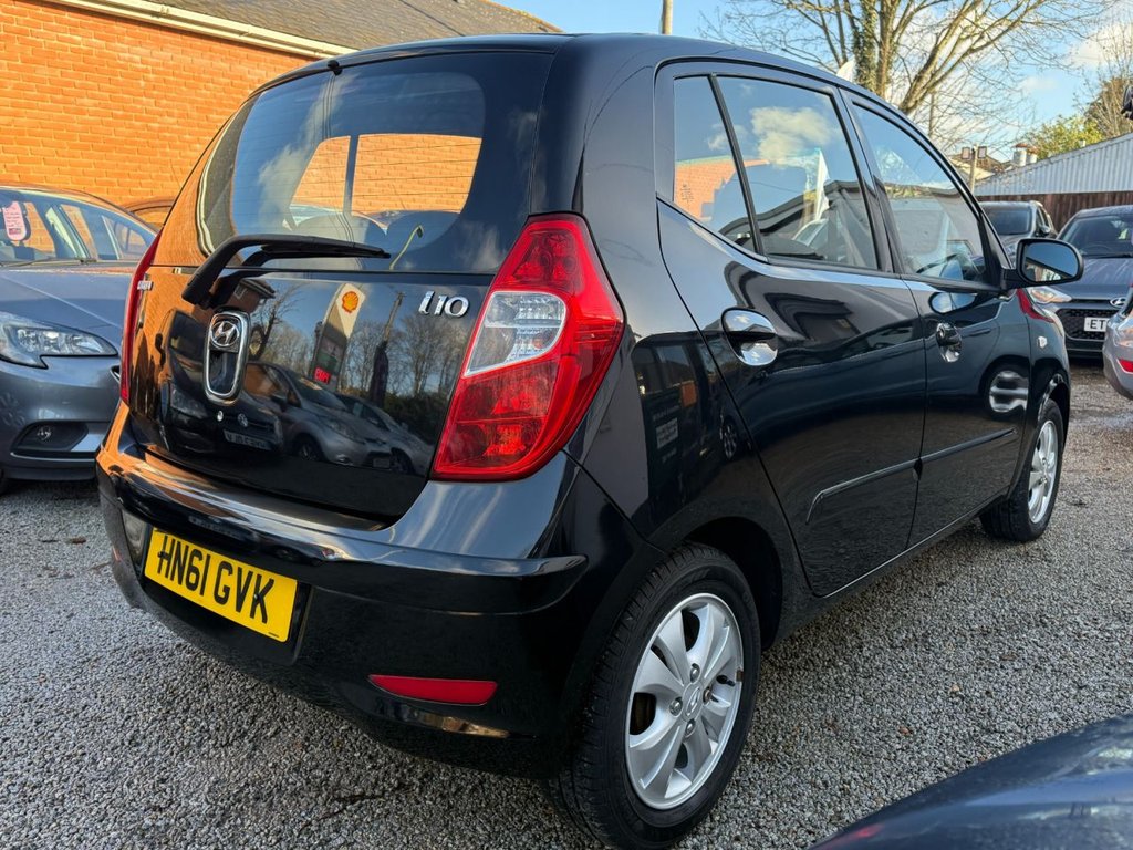 Used Hyundai i10 2011 for sale - 76900695: Photo 9