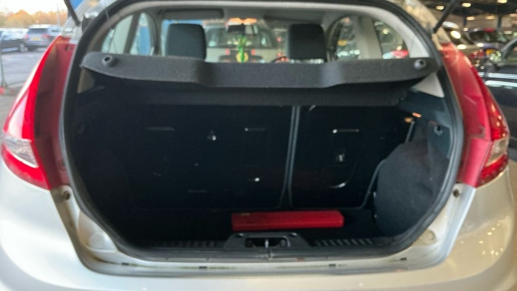 Used Ford Fiesta 2009 for sale - 76514550: Photo 4