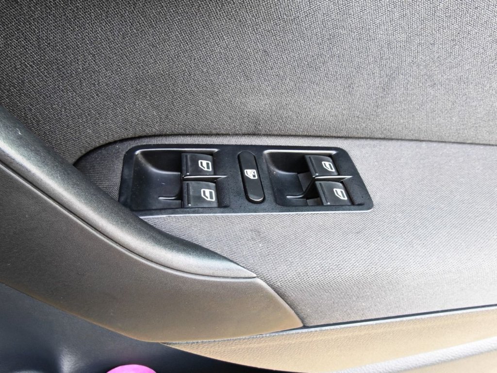 Used Volkswagen Polo 2013 for sale - 76848081: Photo 32