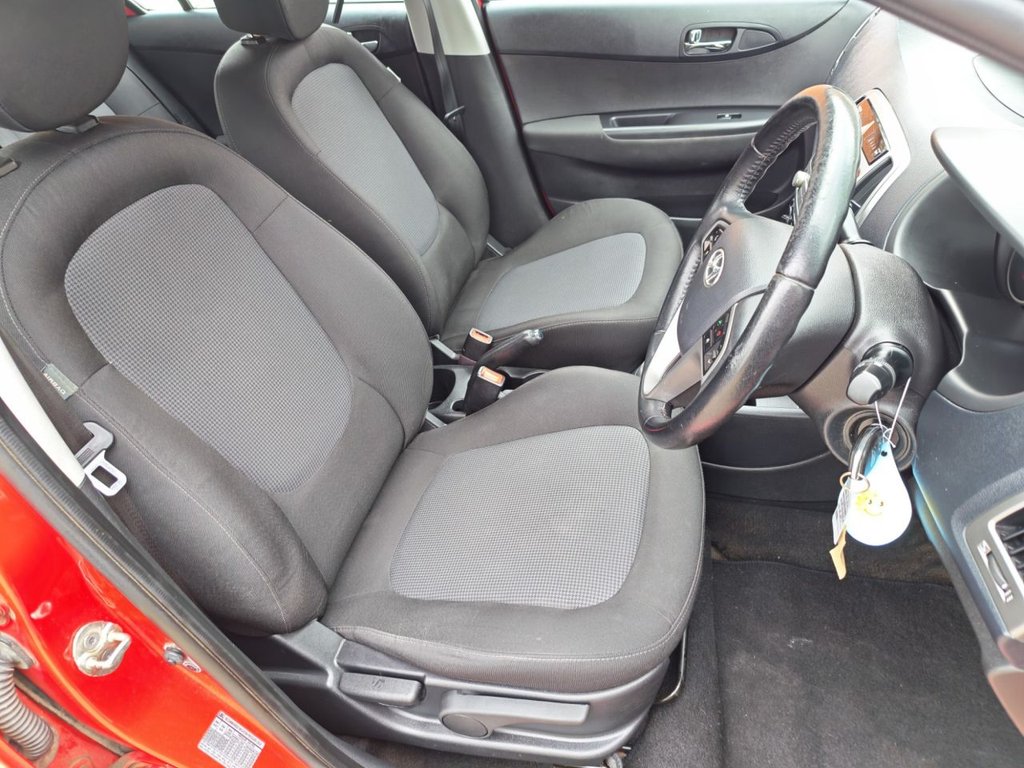 Used Hyundai i20 2012 for sale - 77680925: Photo 15