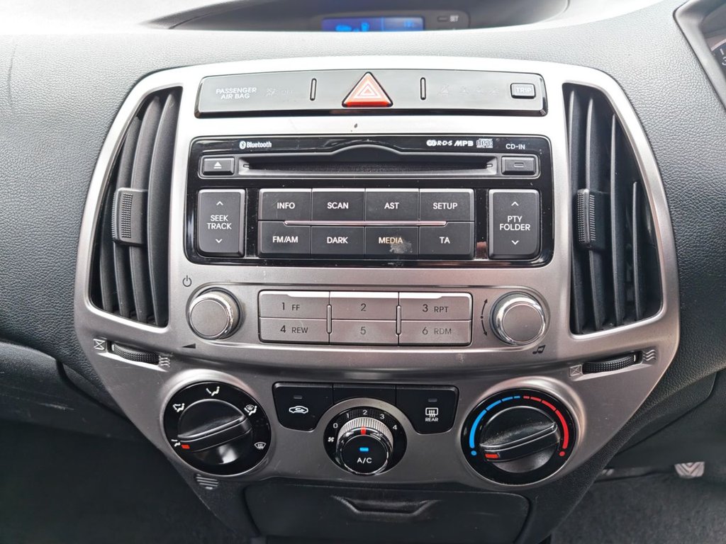 Used Hyundai i20 2012 for sale - 77680925: Photo 26