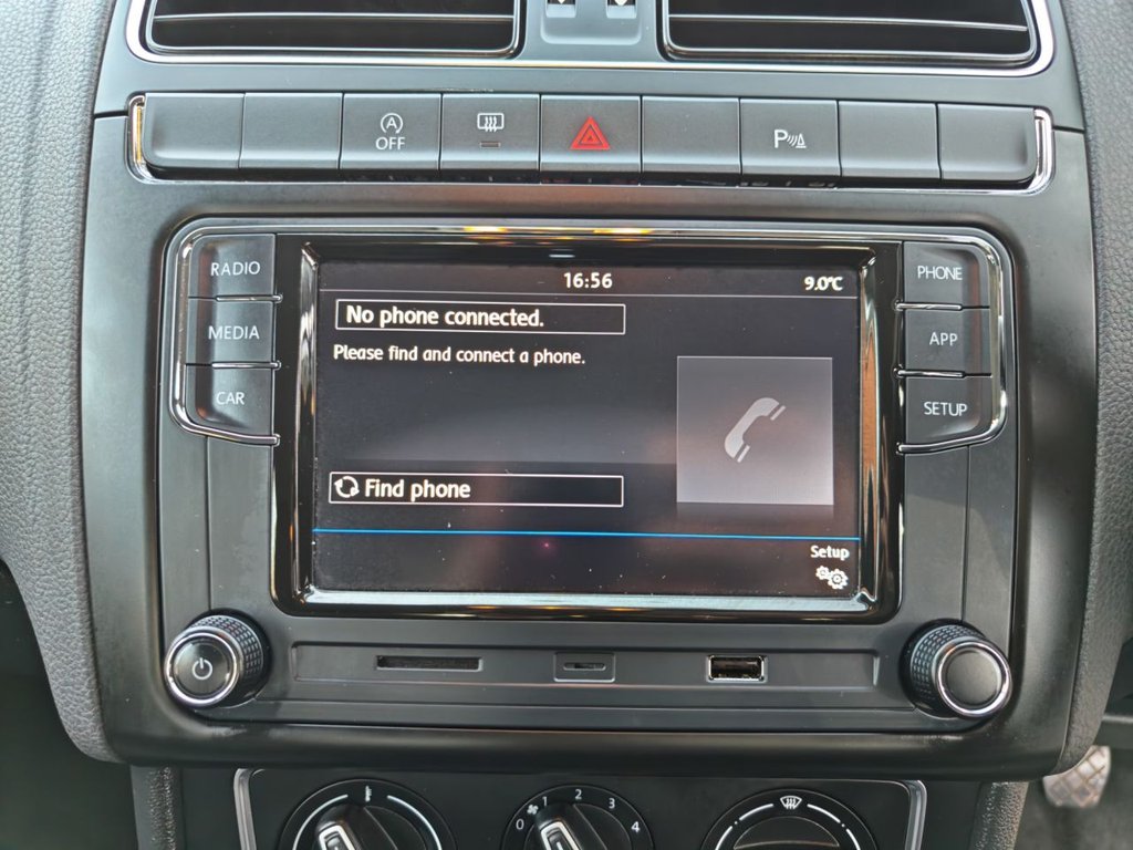 Used Volkswagen Polo 2015 for sale - 76368150: Photo 21