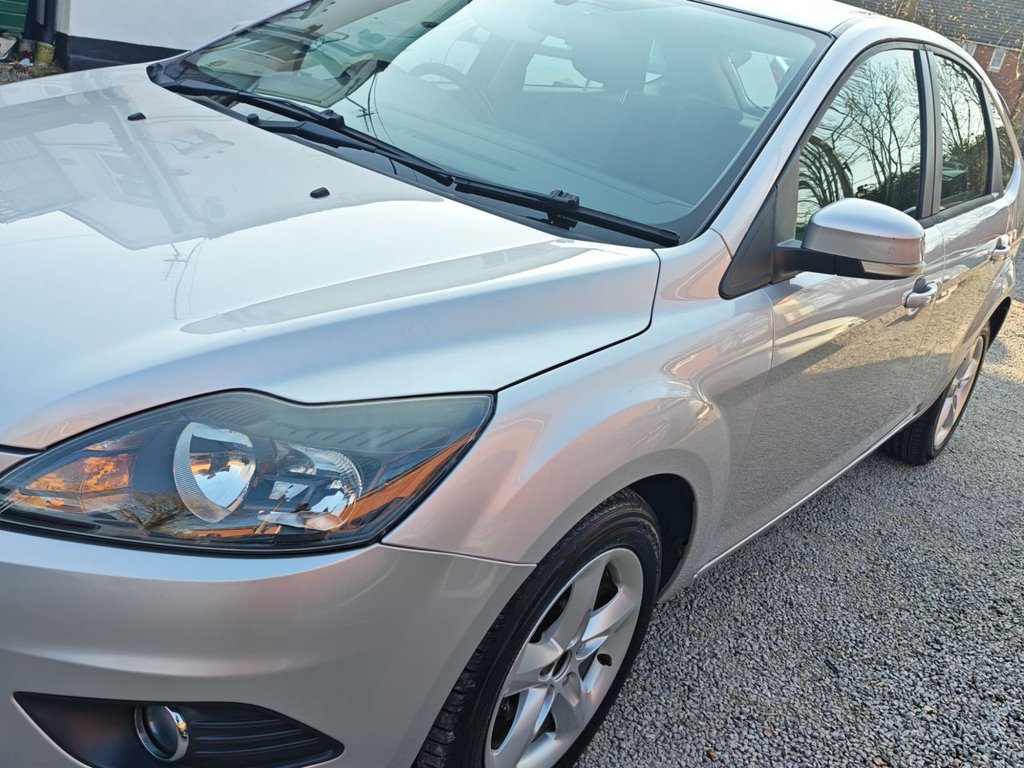 Used Ford Focus 2010 for sale - 77966873: Photo 14