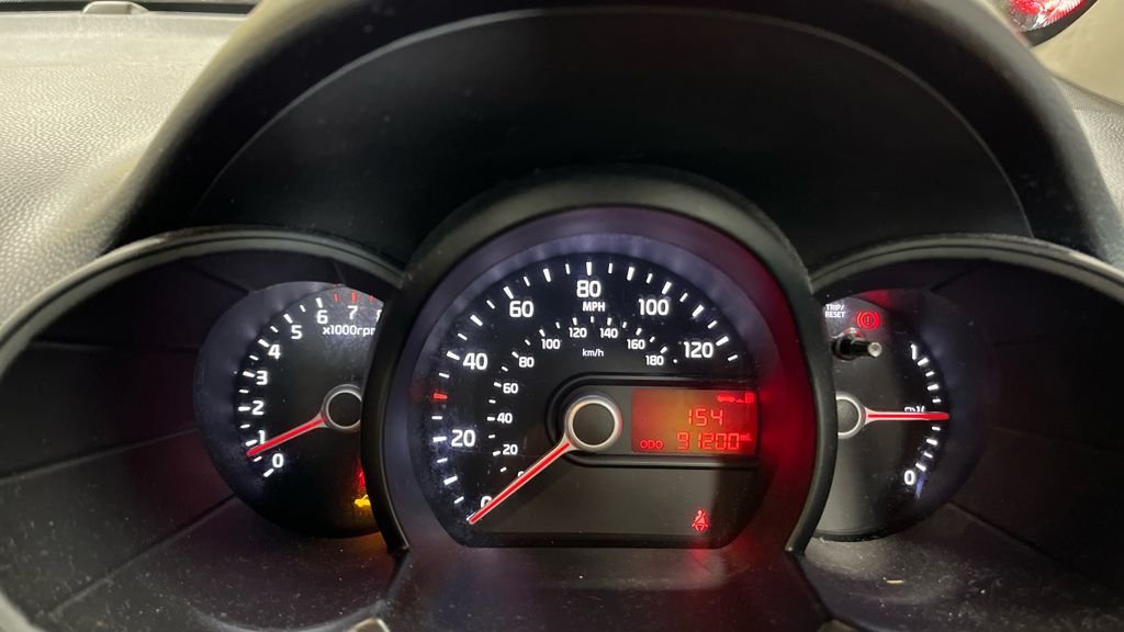 Used Kia Picanto 2012 for sale - 77971503: Photo 10