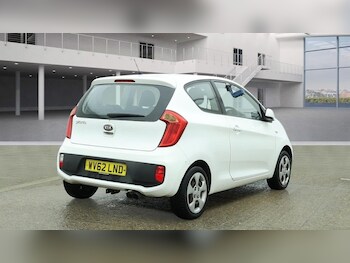 Used Kia Picanto 2012 for sale - 77971503: Photo