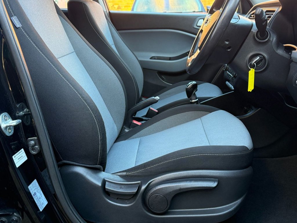 Used Hyundai i20 2015 for sale - 77200374: Photo 10