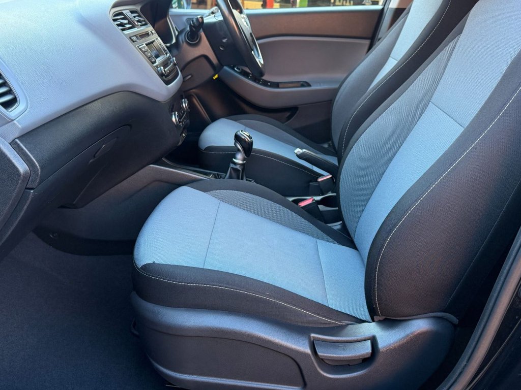 Used Hyundai i20 2015 for sale - 77200374: Photo 19