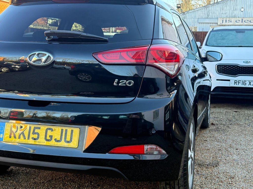 Used Hyundai i20 2015 for sale - 77200374: Photo 24