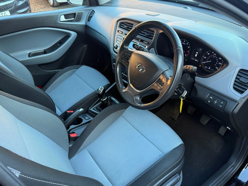 Used Hyundai i20 2015 for sale - 77200374: Photo 9