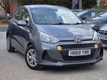 Used Hyundai i10 2018 for sale - 79643327: Photo