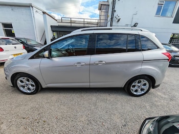 Used Ford Grand C-Max 2011 for sale - 79562886: Photo