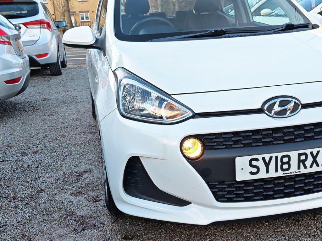 Used Hyundai i10 2018 for sale - 76751032: Photo 11
