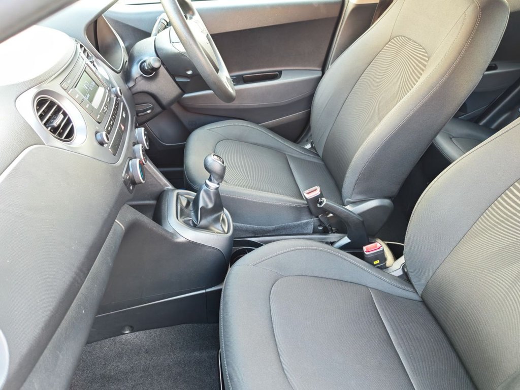 Used Hyundai i10 2018 for sale - 76751032: Photo 17