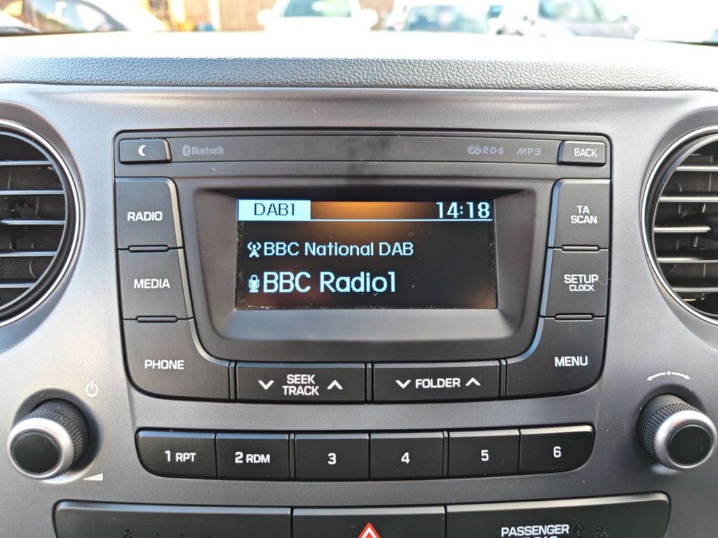 Used Hyundai i10 2018 for sale - 76751032: Photo 27