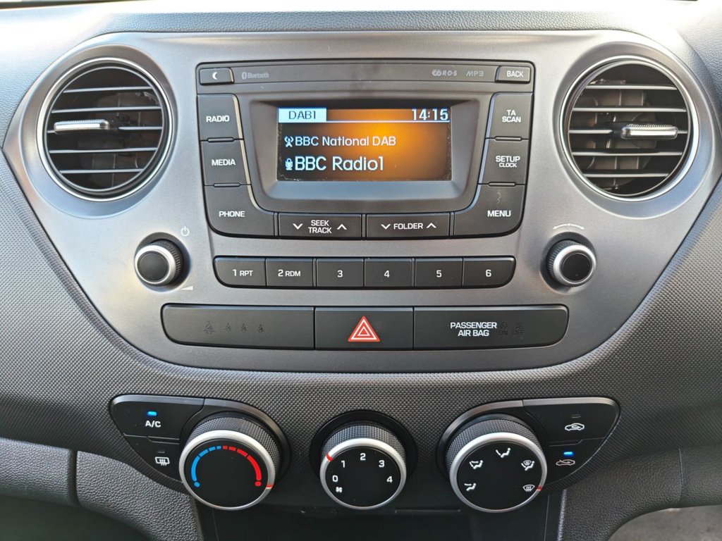 Used Hyundai i10 2018 for sale - 76751032: Photo 28