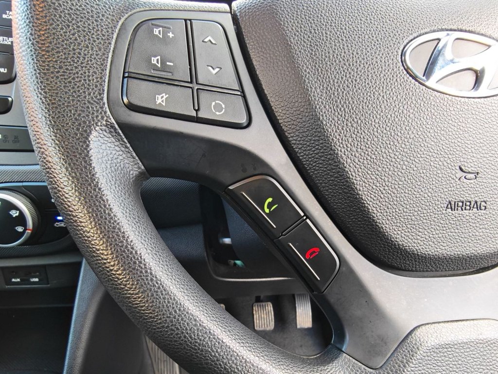 Used Hyundai i10 2018 for sale - 76751032: Photo 33