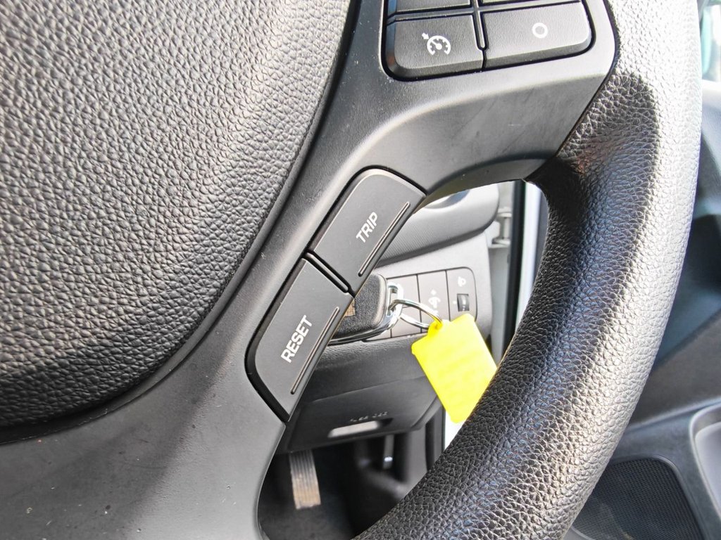 Used Hyundai i10 2018 for sale - 76751032: Photo 34