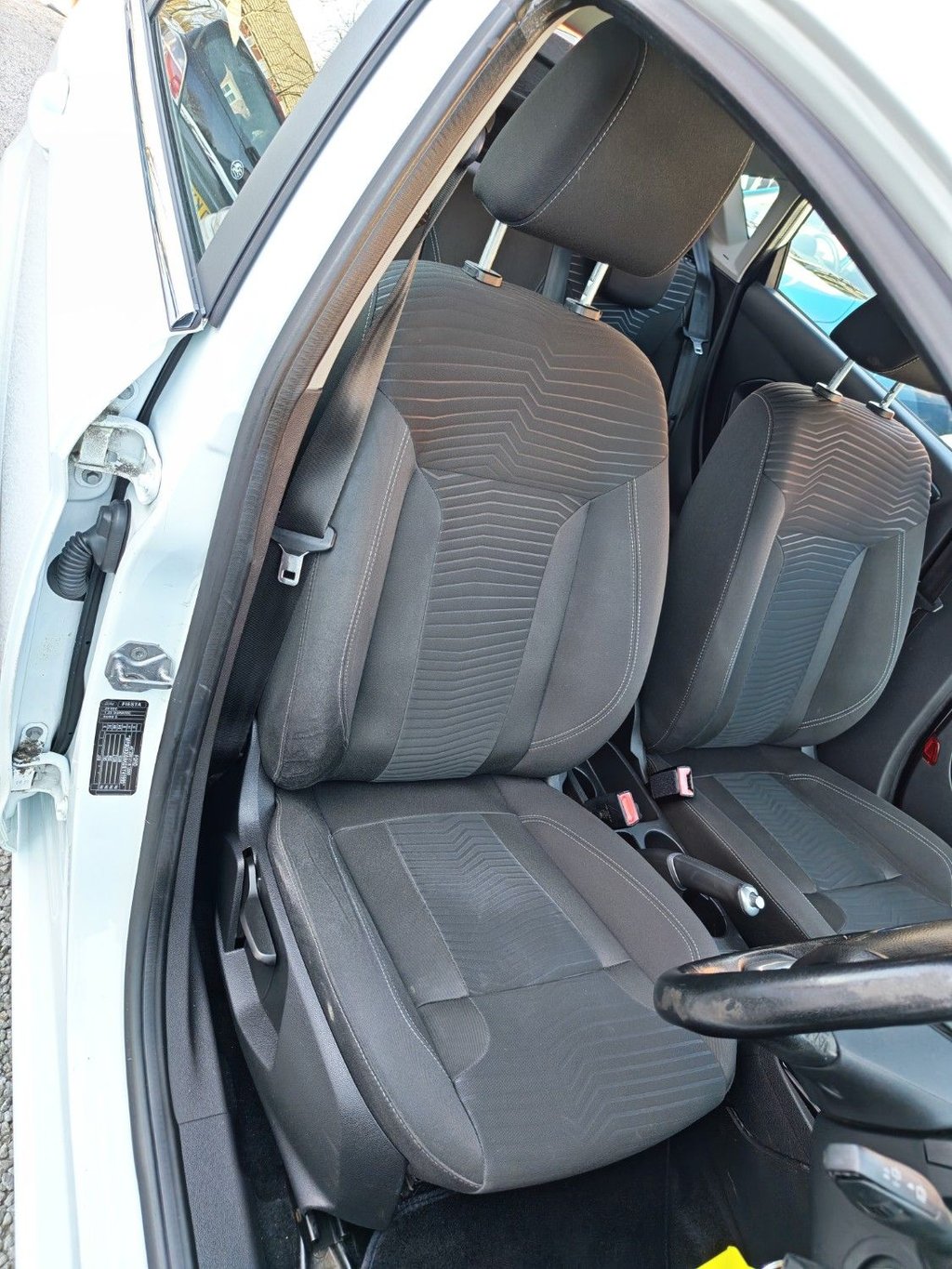 Used Ford Fiesta 2014 for sale - 77952306: Photo 23