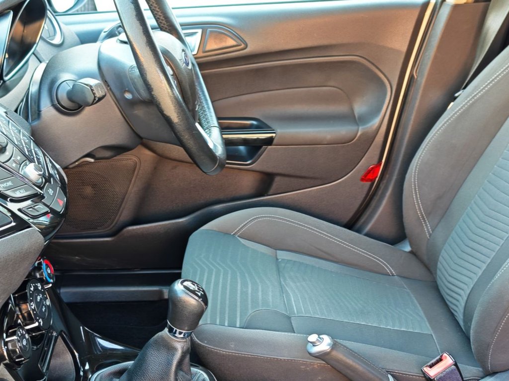 Used Ford Fiesta 2014 for sale - 77952306: Photo 25