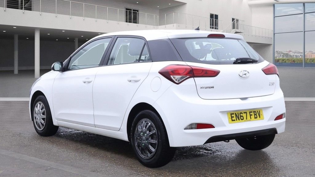 Used Hyundai i20 2018 for sale - 76417903: Photo 3