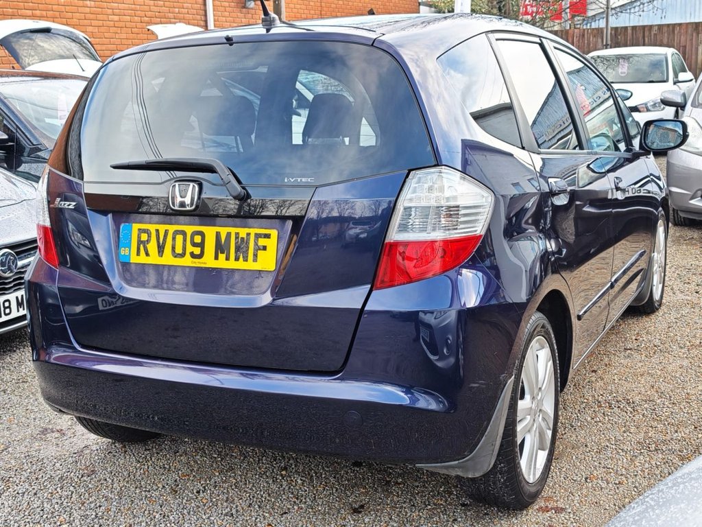 Used Honda Jazz 2009 for sale - 76848083: Photo 9