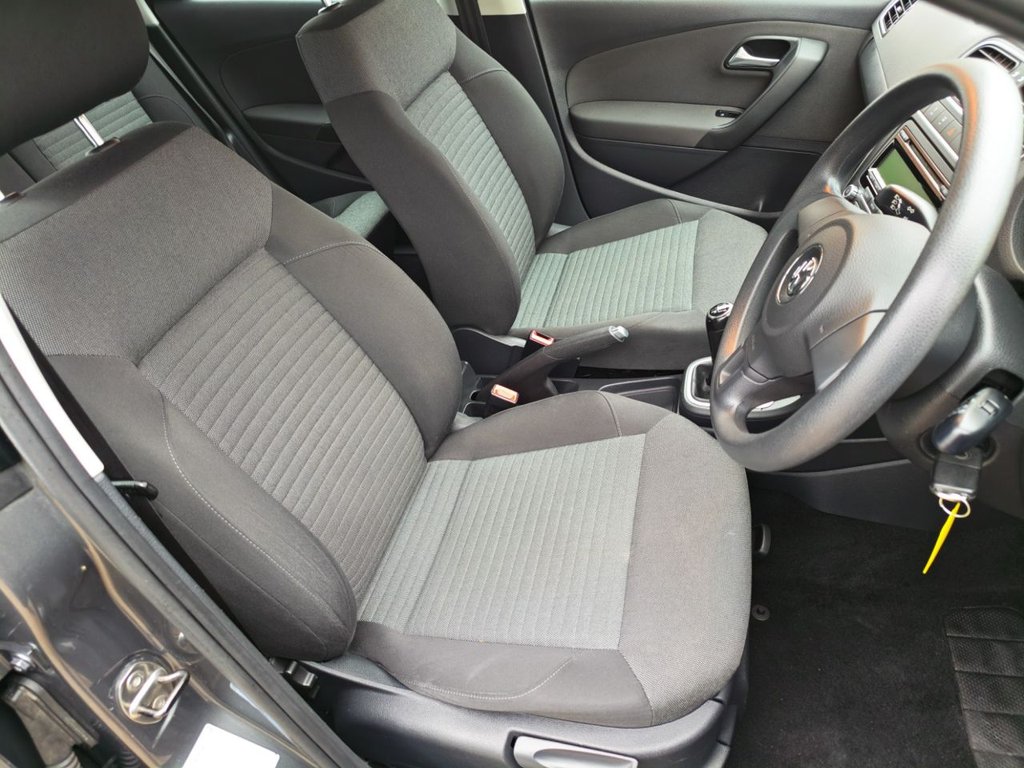 Used Volkswagen Polo 2011 for sale - 76985906: Photo 16