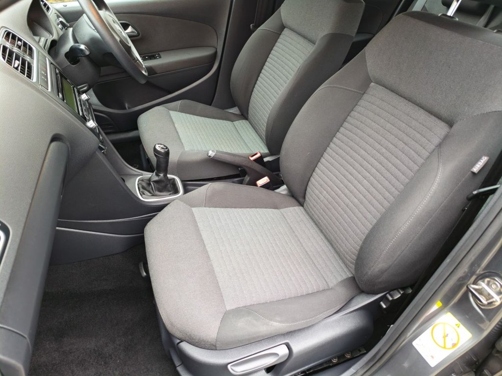 Used Volkswagen Polo 2011 for sale - 76985906: Photo 17