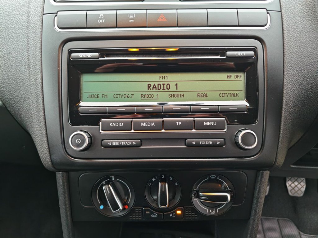 Used Volkswagen Polo 2011 for sale - 76985906: Photo 27