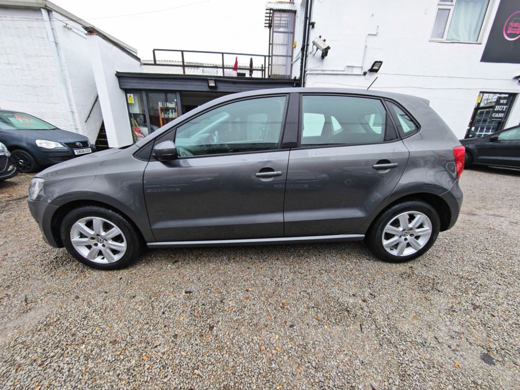 Used Volkswagen Polo 2011 for sale - 76985906: Photo 4