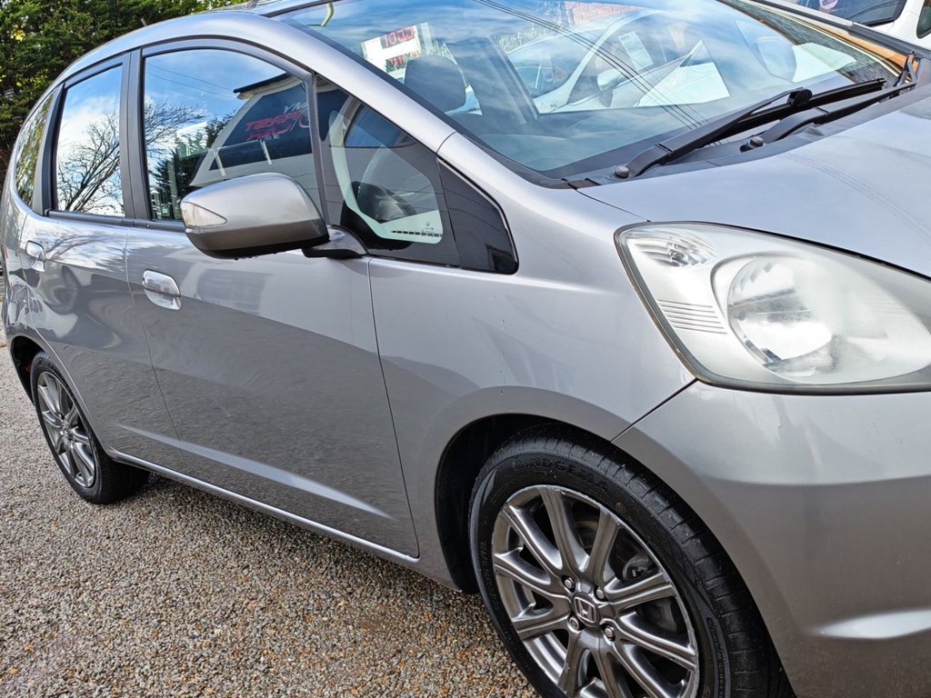 Used Honda Jazz 2010 for sale - 76313196: Photo 11