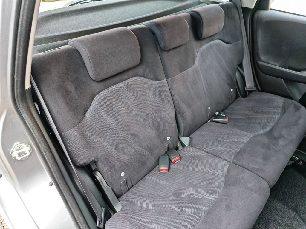 Used Honda Jazz 2010 for sale - 76313196: Photo 20