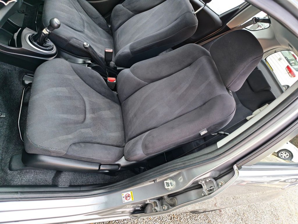 Used Honda Jazz 2010 for sale - 76313196: Photo 24